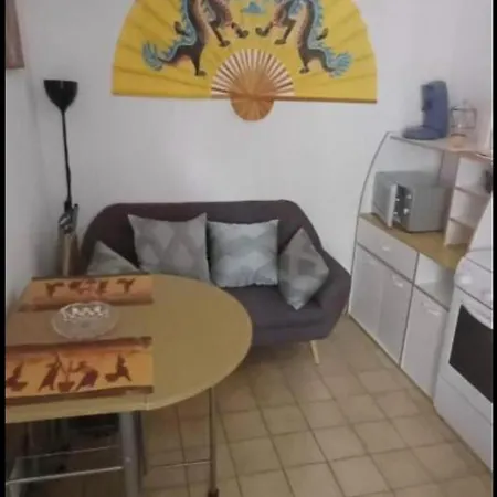 בית נופש Maison Calme לה קרואסיק
